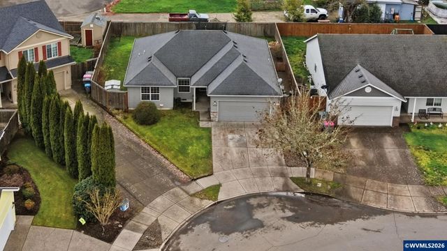 3422 NE Harvest Dr Dr, Mcminnville, OR 97128