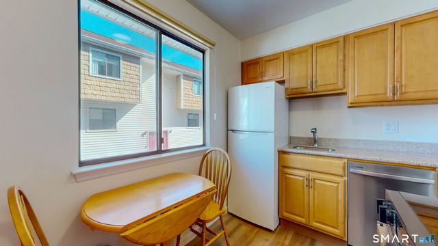 825 Hope Street Apt. 8, Stamford, CT 06907