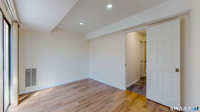 825 Hope Street Apt. 8, Stamford, CT 06907