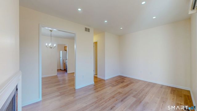 825 Hope Street Apt. 8, Stamford, CT 06907