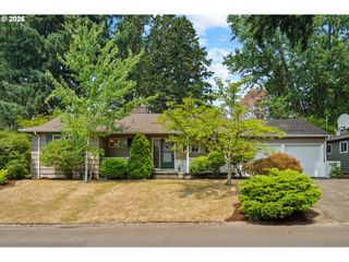12115 Sw FAIRCREST St, Portland, OR 97225