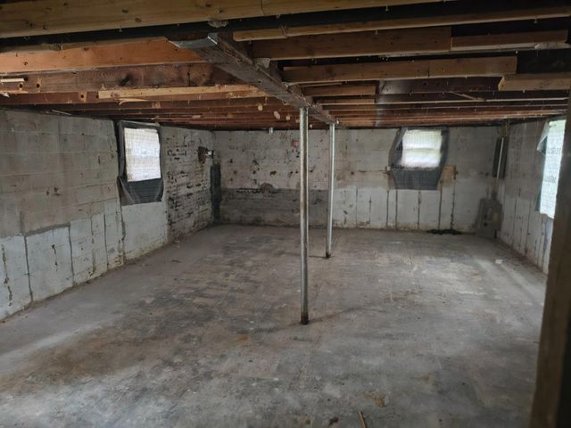 1704 TWICKENHAM RD, Pasadena, MD 21122