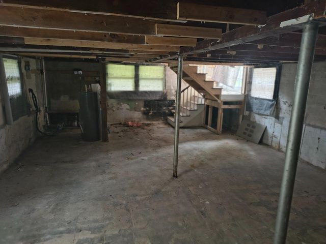 1704 TWICKENHAM RD, Pasadena, MD 21122