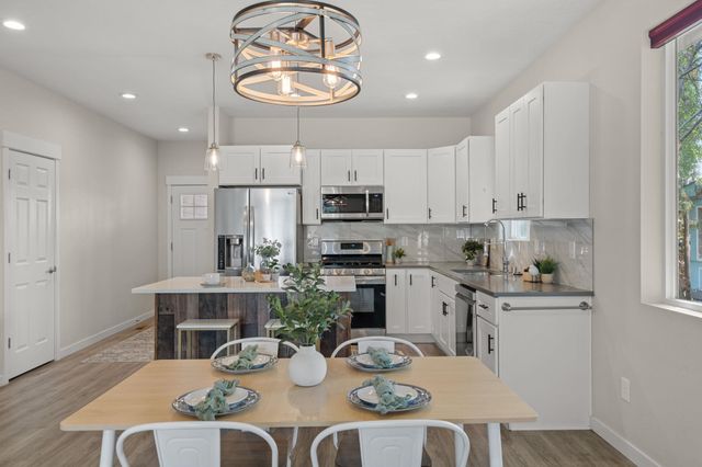 111 N Herald Rd, Spokane Valley, WA 99206
