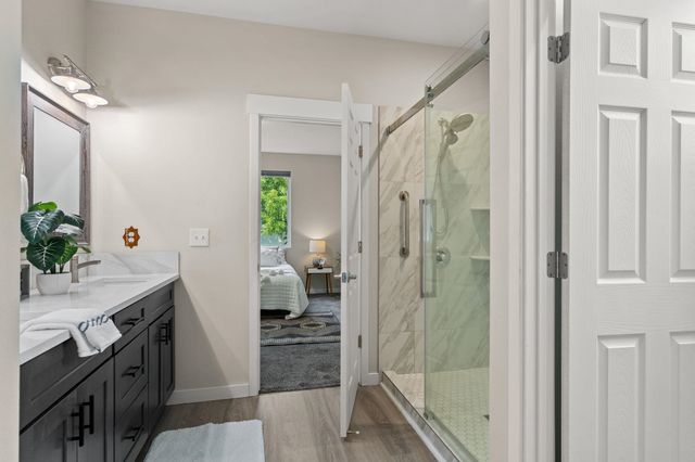 111 N Herald Rd, Spokane Valley, WA 99206