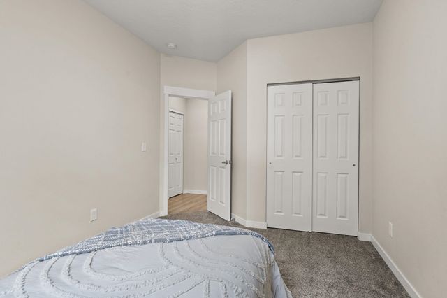 111 N Herald Rd, Spokane Valley, WA 99206