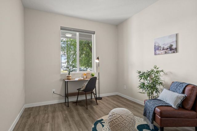 111 N Herald Rd, Spokane Valley, WA 99206
