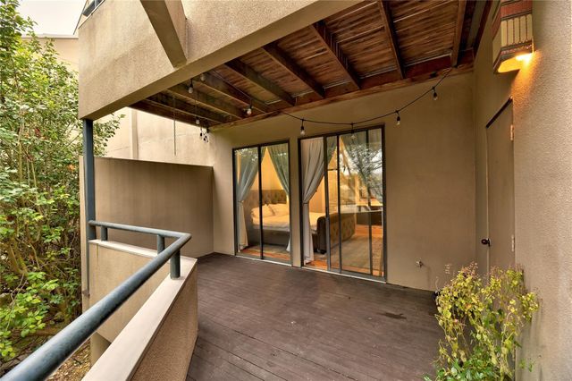 1735 Spyglass DR 117, Austin, TX 78746