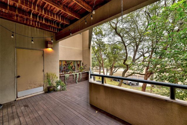 1735 Spyglass DR 117, Austin, TX 78746