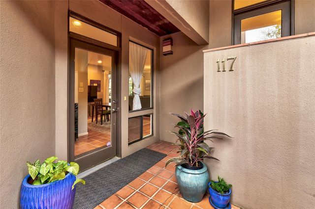 1735 Spyglass DR 117, Austin, TX 78746