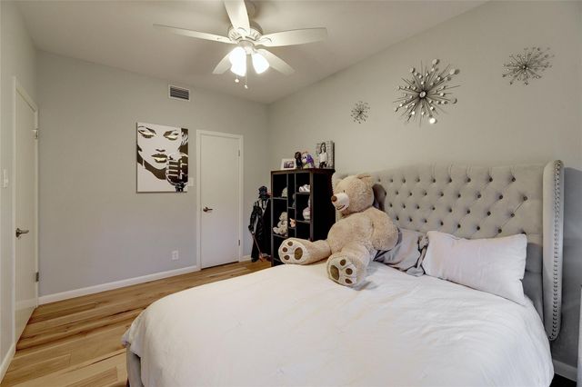 1735 Spyglass DR 117, Austin, TX 78746