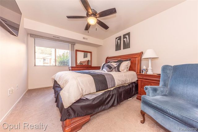 29560 Clarita Street, Livonia, MI 48152