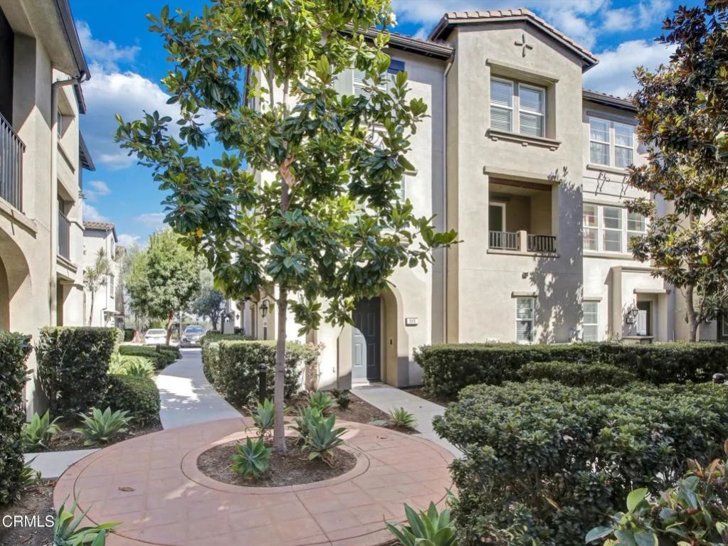 945 Acacia Lane, Montebello, CA 90640