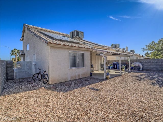 3509 Golden Sage Drive, North Las Vegas, NV 89032