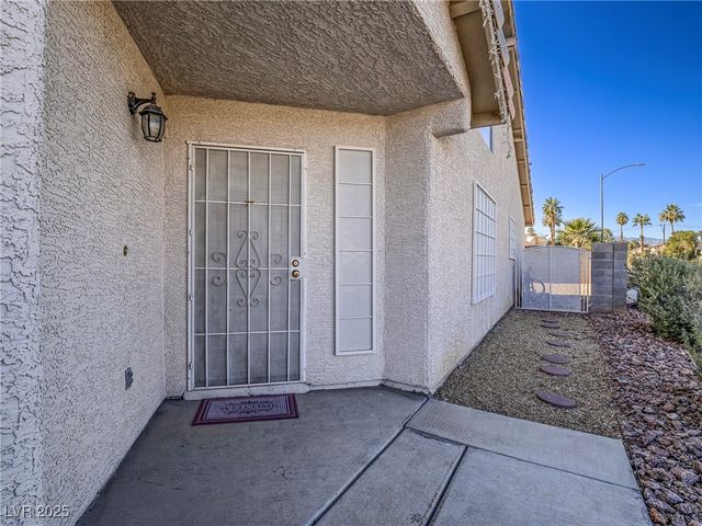 3509 Golden Sage Drive, North Las Vegas, NV 89032
