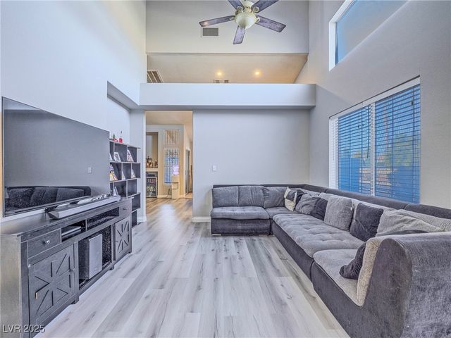 3509 Golden Sage Drive, North Las Vegas, NV 89032