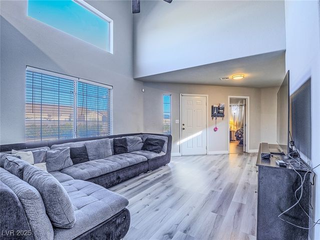 3509 Golden Sage Drive, North Las Vegas, NV 89032