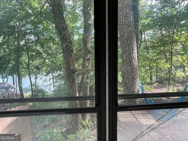 1095 Mountain Shadows Drive, Cleveland, GA 30528