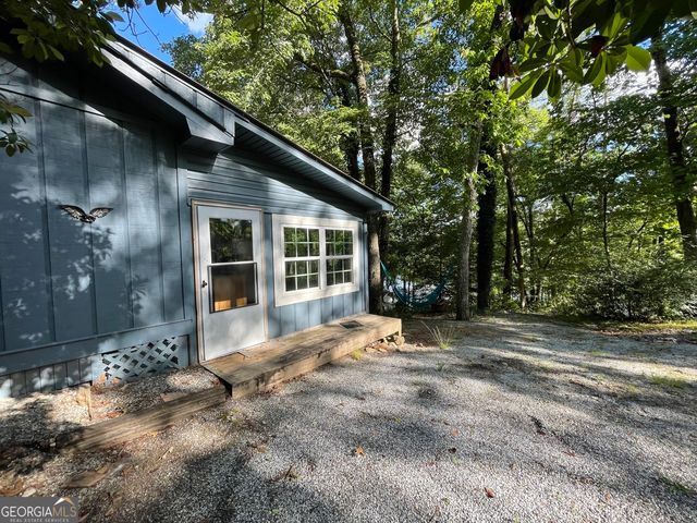 1095 Mountain Shadows Drive, Cleveland, GA 30528