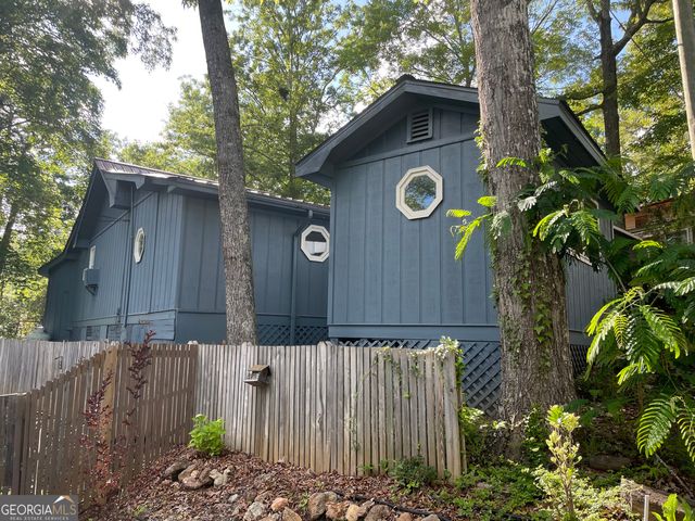 1095 Mountain Shadows Drive, Cleveland, GA 30528