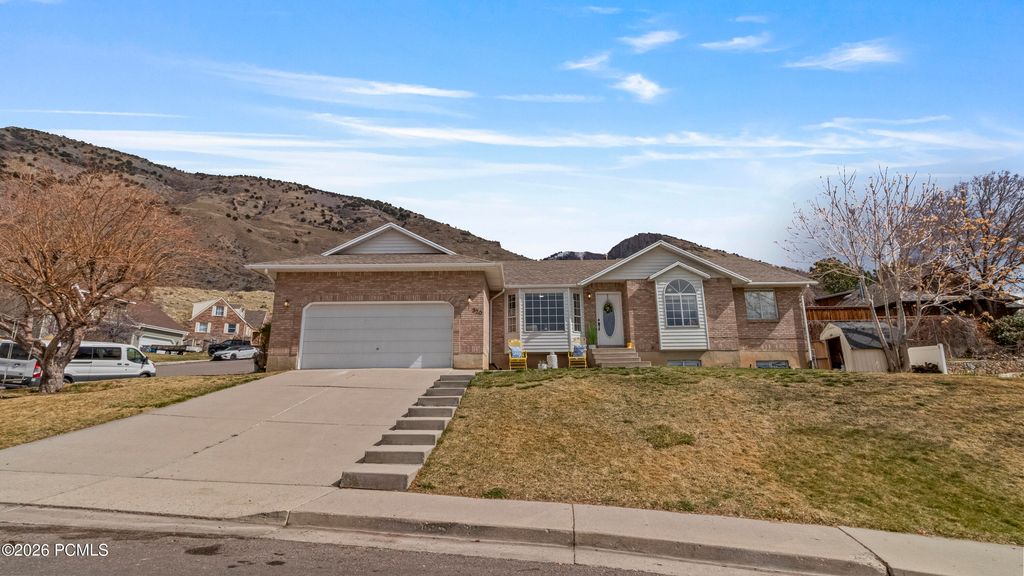 320 E 1350, Pleasant Grove, UT 84062
