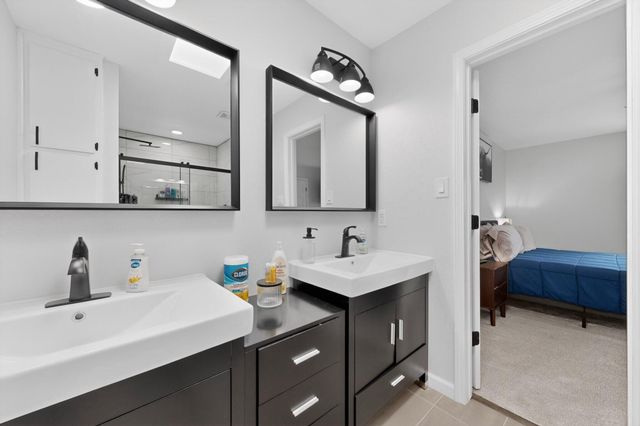 1410 Silver Avenue SW, Albuquerque, NM 87104
