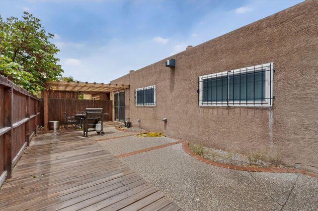 1410 Silver Avenue SW, Albuquerque, NM 87104