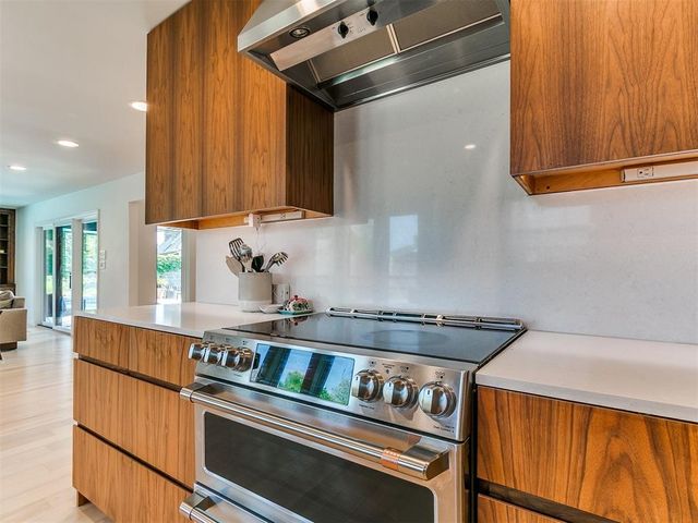 4107 Northhampton Drive, Norman, OK 73072