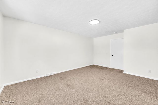 2928 Pressler Road, Uniontown, OH 44685