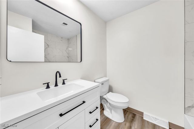 2928 Pressler Road, Uniontown, OH 44685