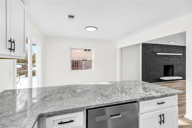 2928 Pressler Road, Uniontown, OH 44685