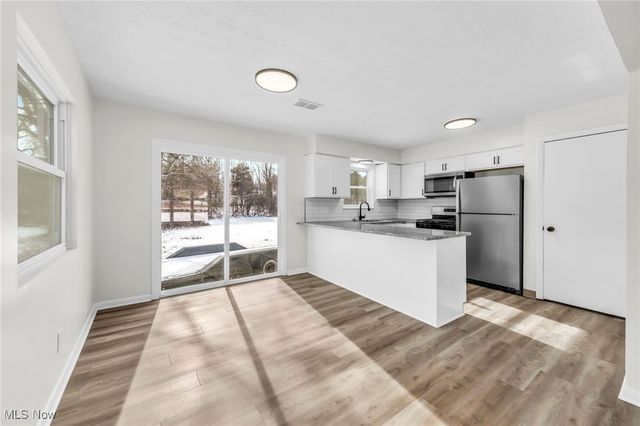 2928 Pressler Road, Uniontown, OH 44685