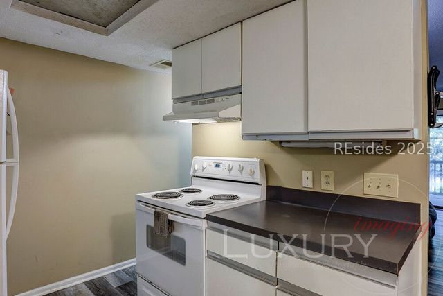 14 Three Mast Lane 14, Hilton Head Island, SC 29928