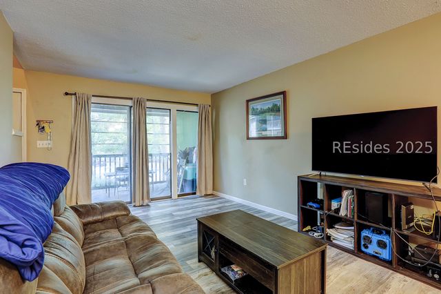 14 Three Mast Lane 14, Hilton Head Island, SC 29928