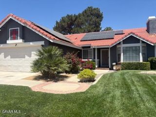 1017 E Avenue K6, Lancaster, CA 93535