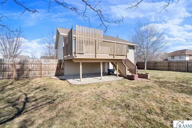 604 St Andrews Drive, Mankato, MN 56001