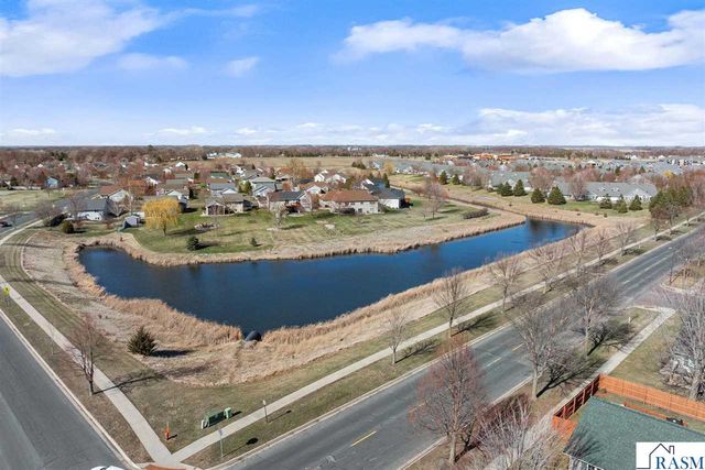 604 St Andrews Drive, Mankato, MN 56001