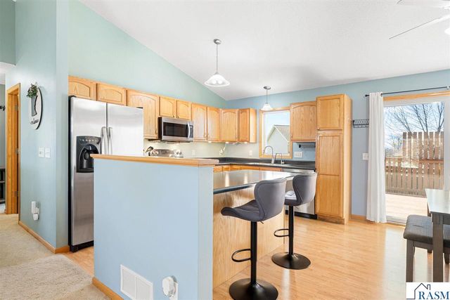 604 St Andrews Drive, Mankato, MN 56001