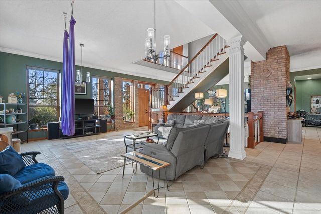 N44W25902 Lindsay ROAD, Pewaukee, WI 53072