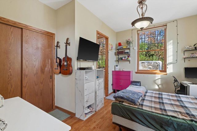 N44W25902 Lindsay ROAD, Pewaukee, WI 53072