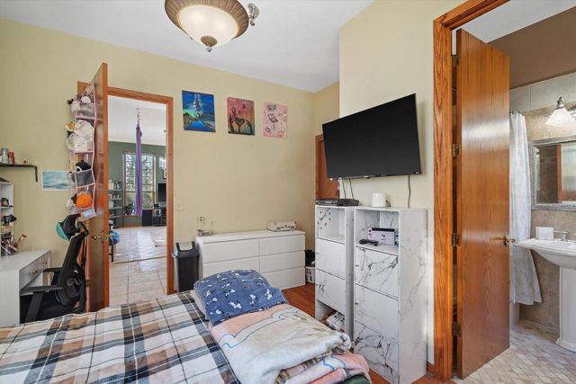 N44W25902 Lindsay ROAD, Pewaukee, WI 53072