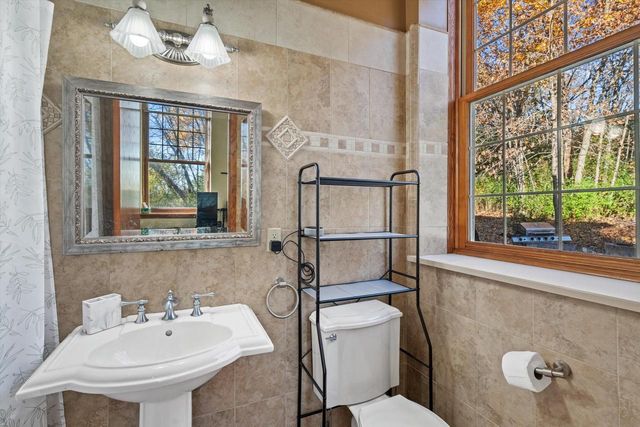 N44W25902 Lindsay ROAD, Pewaukee, WI 53072