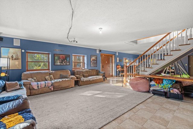 N44W25902 Lindsay ROAD, Pewaukee, WI 53072