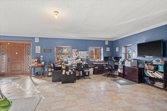 N44W25902 Lindsay ROAD, Pewaukee, WI 53072