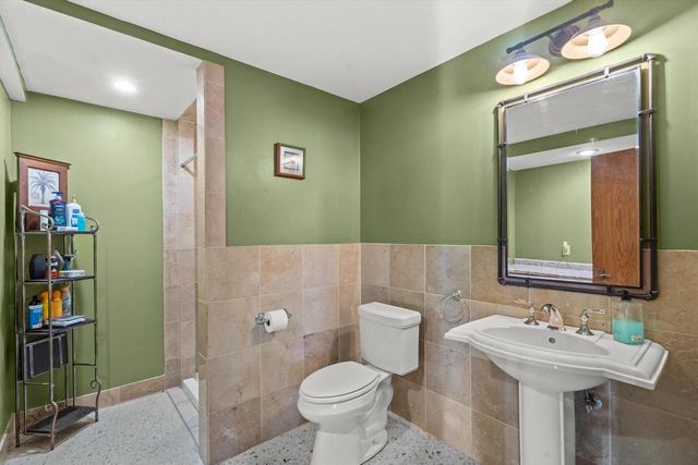 N44W25902 Lindsay ROAD, Pewaukee, WI 53072