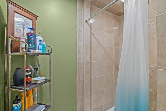 N44W25902 Lindsay ROAD, Pewaukee, WI 53072