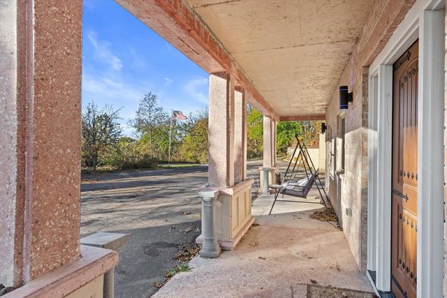 N44W25902 Lindsay ROAD, Pewaukee, WI 53072