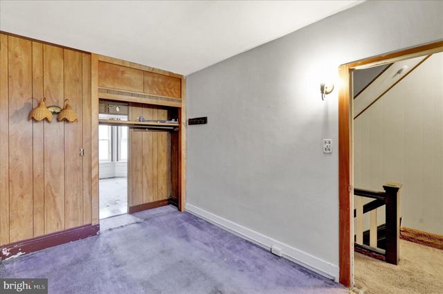 1217 WINDSOR ST, Reading, PA 19604