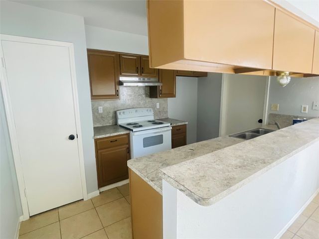 12223 W Village Drive D, Houston, TX 77039