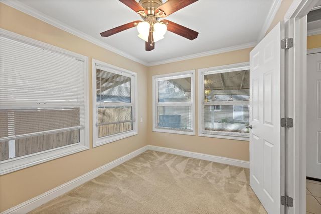 216 Eureka Ave, Lodi, CA 95240